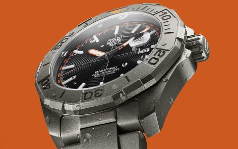 泰格豪雅Aquaracer Bamford限量版WAY208F.BF0638