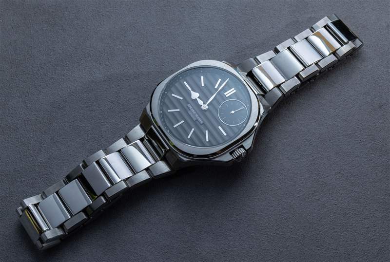 動(dòng)手操作：Speake-Marin Ripples 手表