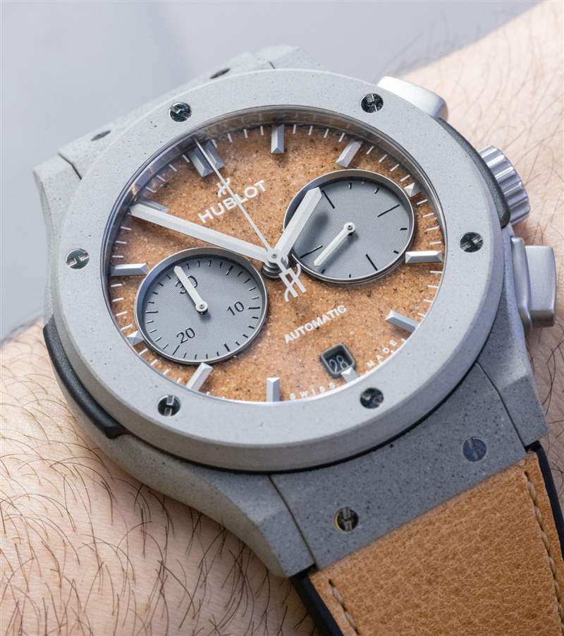 動手實(shí)踐：Hublot Classic Fusion Chronograph Concrete Sand Watch with Concrete & Sand 來自迪拜