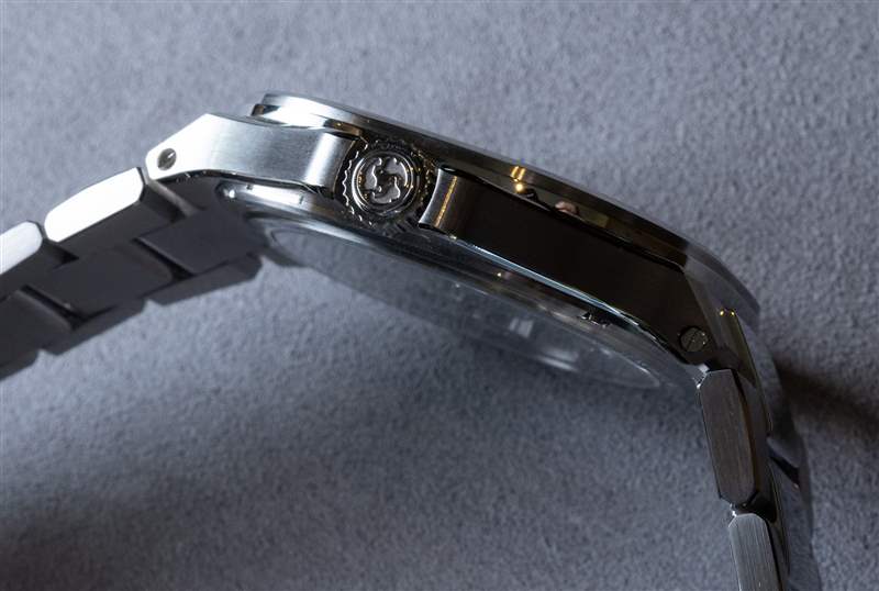 動(dòng)手操作：Speake-Marin Ripples 手表