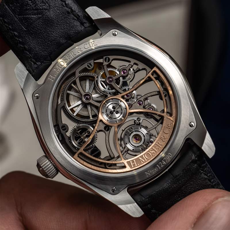亨利慕時(shí)(H. Moser & Cie Pioneer)圓柱骨架陀飛輪腕表