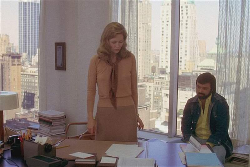 費·唐納薇 (Faye Dunaway) 在電影“網(wǎng)絡”中的一個場景