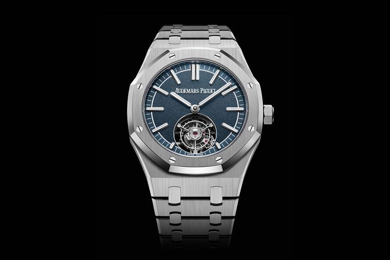 Audemars Piguet推出全新皇家橡樹自動(dòng)上鏈飛行陀飛輪腕表