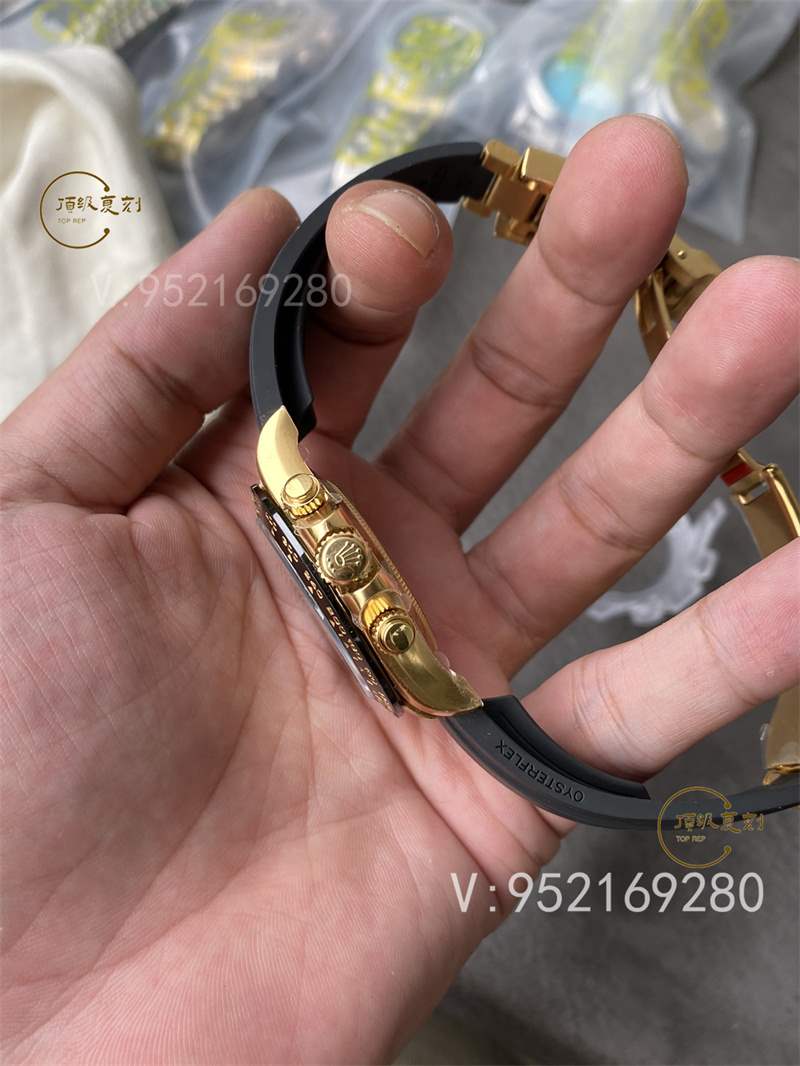 勞力士余文樂迪通拿4130機芯復(fù)刻表BT廠和C廠那個做的好