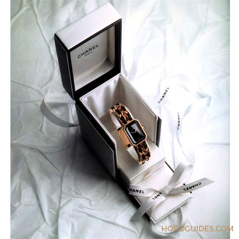 CHANEL - CHANEL Première腕表－原創款形象大使，為什么是Lily-Rose Depp？